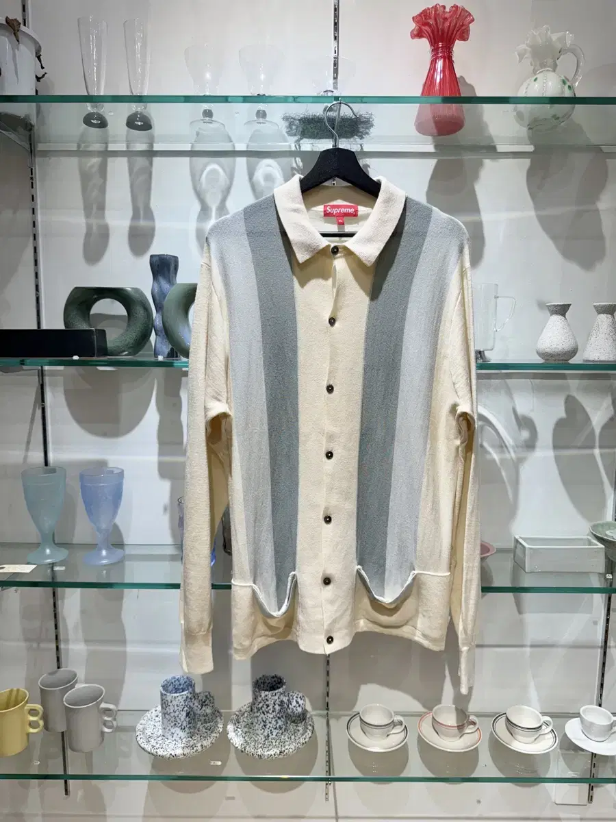 슈프림 button up cardigan